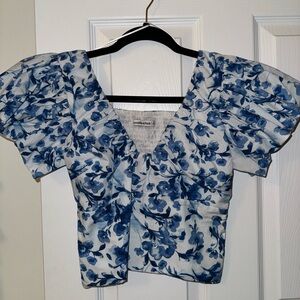 Abercrombie Blue Floral Puff Sleeve Top